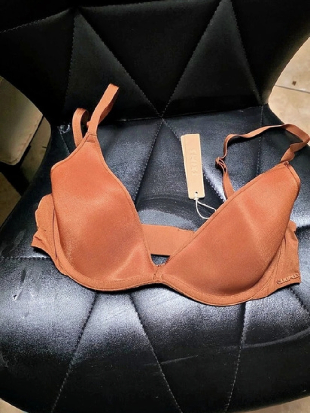 Skims Bra in Bronze 34B NWT